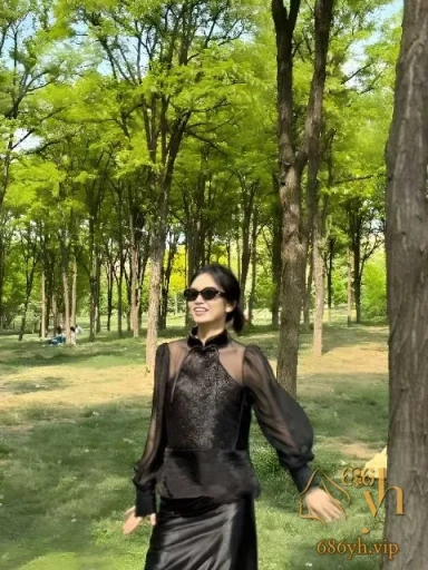广东湛江雷州 反差少妇性爱自拍 黑丝人妻任由蹂躏玩弄 无套抽插淫语狂飙泄欲 2
