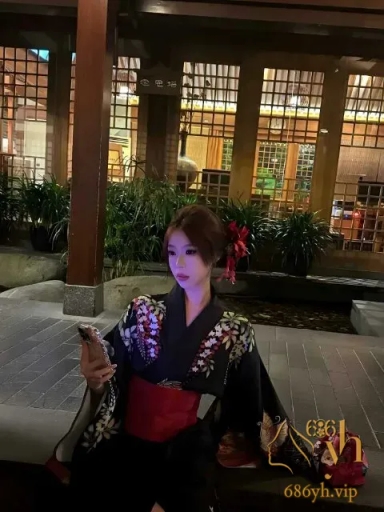 上海精品外围 李玟 被金主爆操 淫荡母狗深喉吃鸡 扯破黑丝求爸爸颜射浓精 3