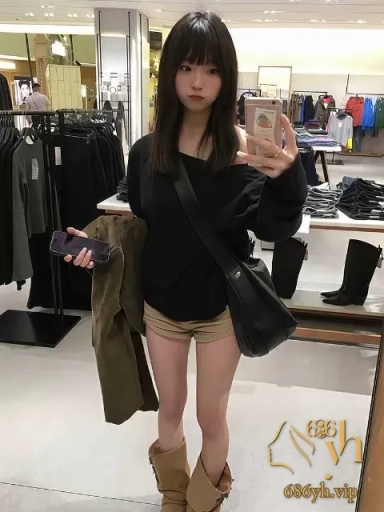 上海大学韩国留学生 菜菜 遭富哥鞭打性虐私拍泄密 露脸口交被调教狠操相当炸裂 3