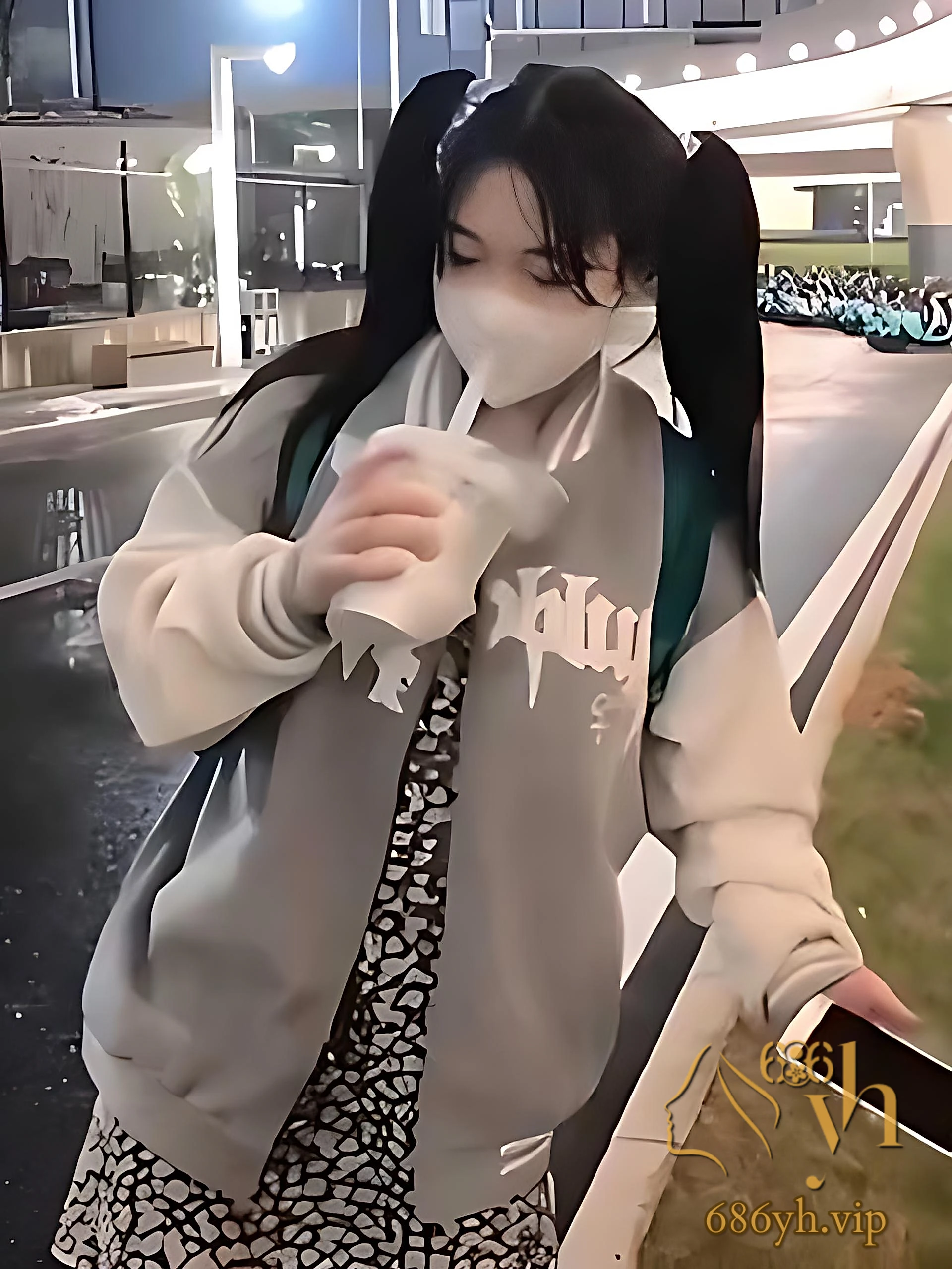 001.jpg