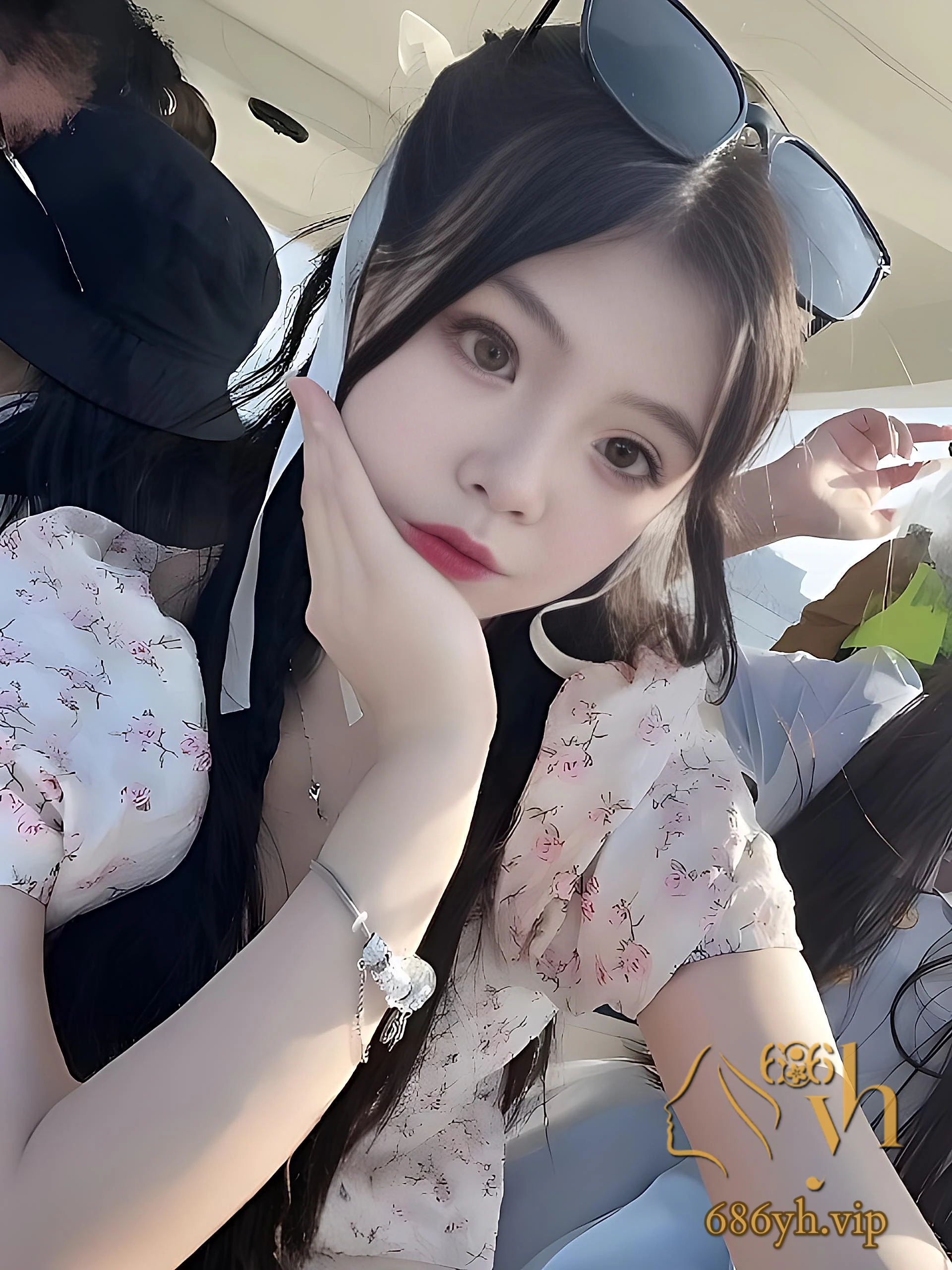 002.jpg